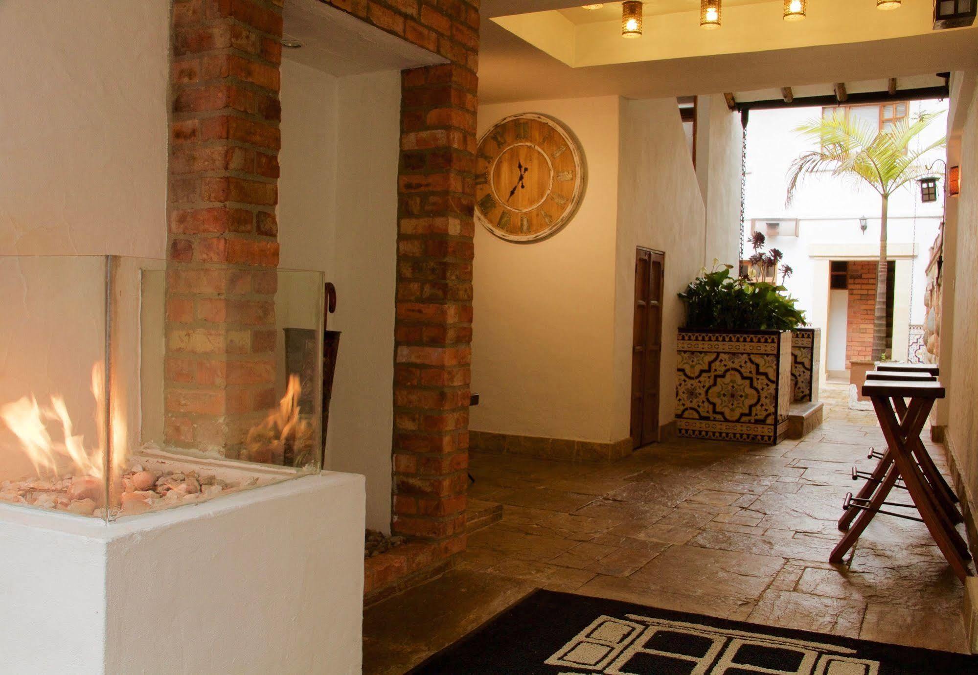 Hotel Casona Usaquen Bogotá Extérieur photo