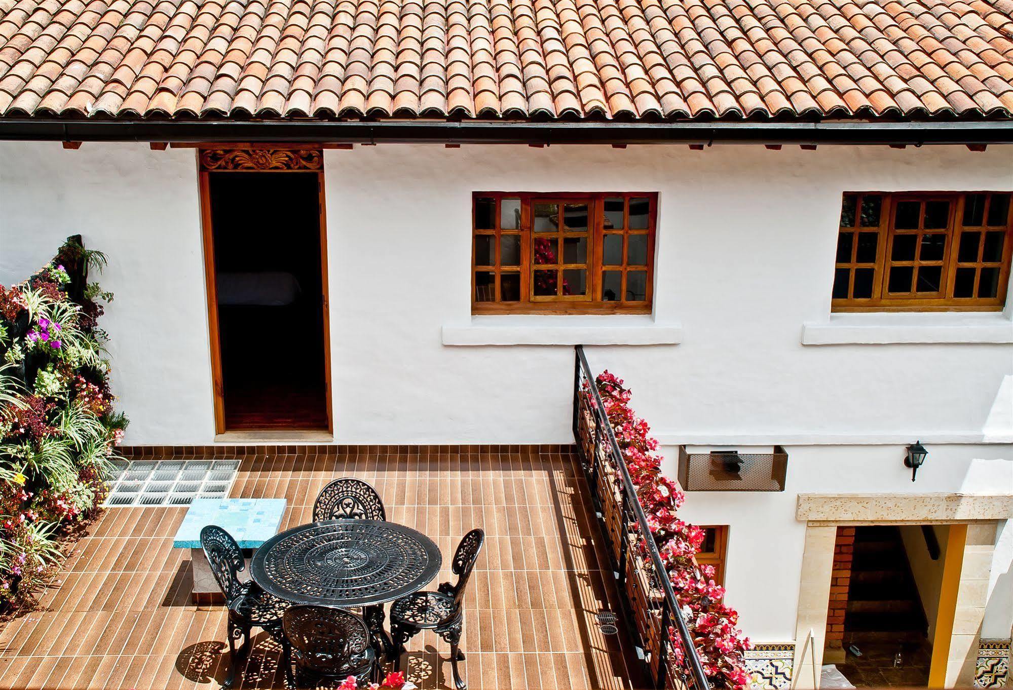 Hotel Casona Usaquen Bogotá Extérieur photo