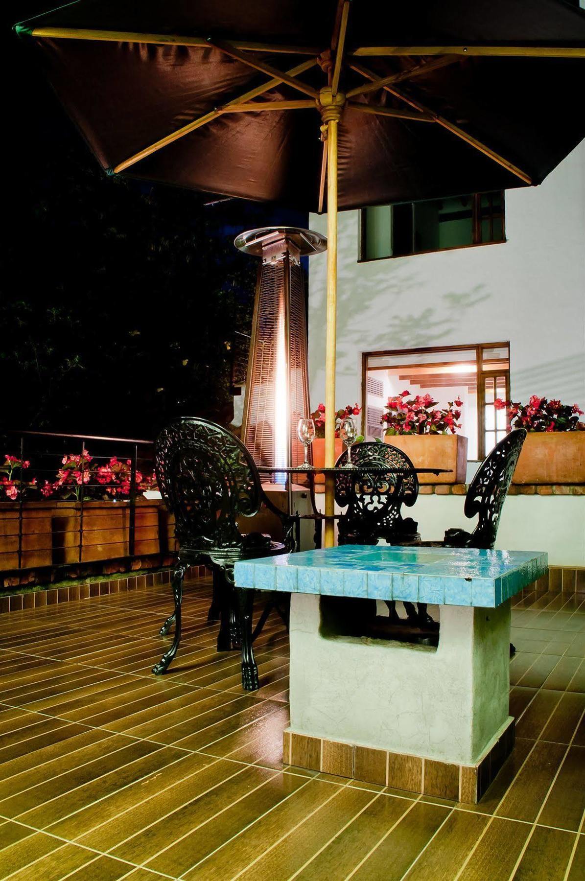 Hotel Casona Usaquen Bogotá Extérieur photo